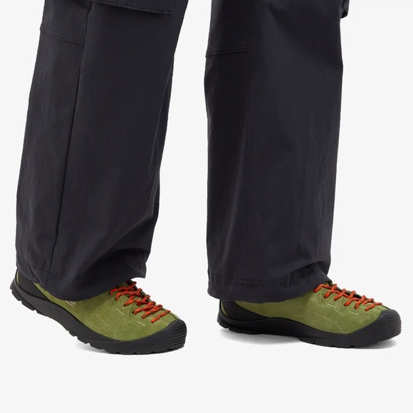 Keen Jasper Capulet Olive - Picture 5 of 5